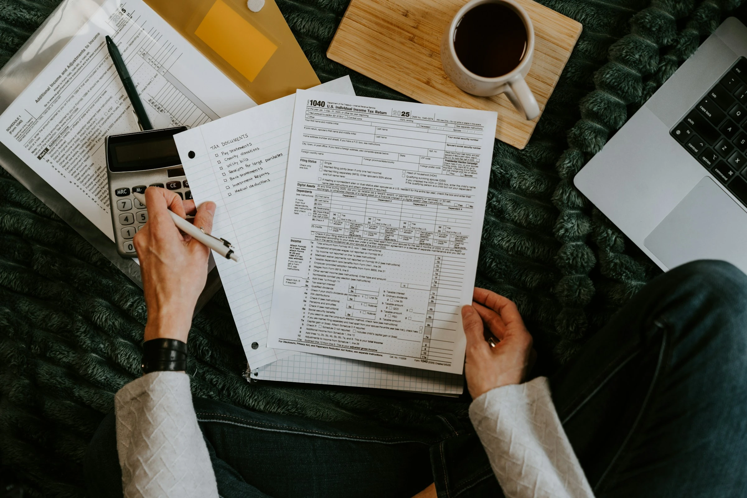Split Household Costs by Income With Apps